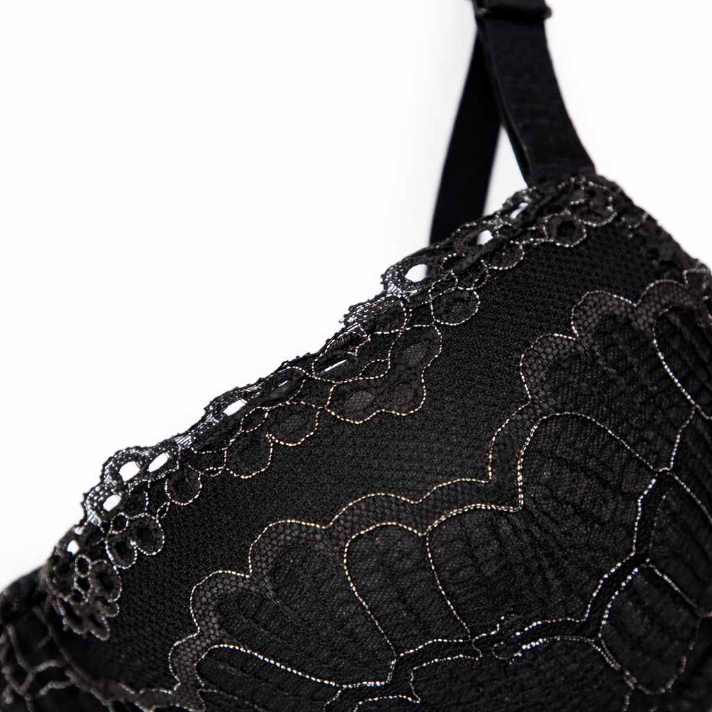 Black Lace Underwire Bra